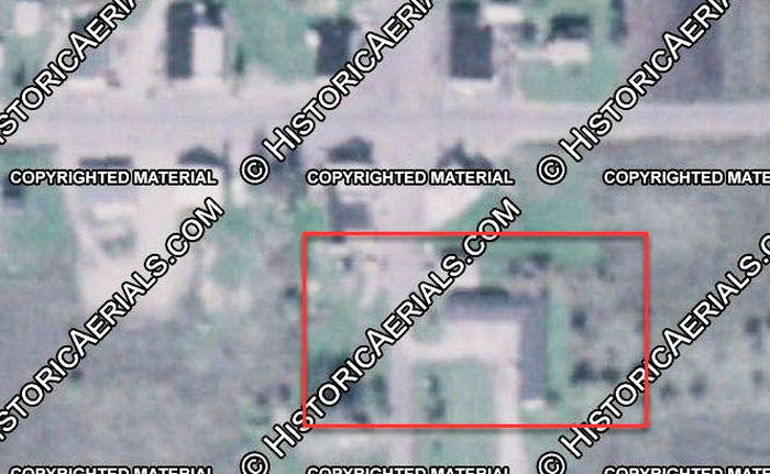 Hubbard Lake Motel - 1982 Aerial